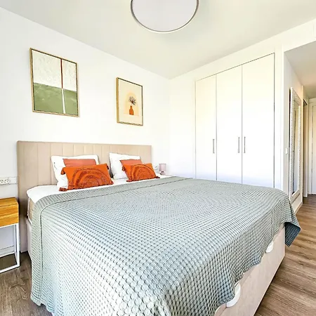 Penthouse - Serenity Collection דירה אסטפונה